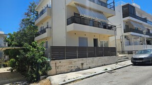 Exterior - Rhodes City University Suite (Rodos)