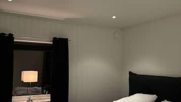 4 chambres, fer et planche à repasser, Wi-Fi gratuit, draps fournis