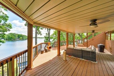 Lakefront Family Retreat in Battle Creek w/ Dock