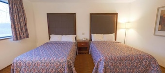 2 Full Beds|Non-Smoking