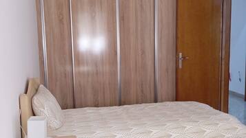 2 dormitorios y ropa de cama