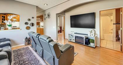 Centrally Located Condo Near Dtwn Grand Rapids