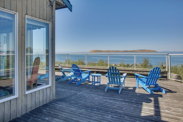Terrace/patio - Direct Beach Access! Quiet Diamond Point Retreat (Sequim)