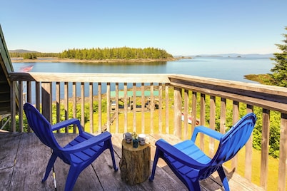 Ocean Front & Private Beach! Coffman Cove Lodge