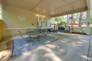 Outdoor dining - Walk to Lake Sinclair: Home w/ Covered Patio! (Milledgeville)