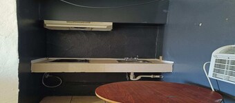 2 Queen Beds with Kitchenette