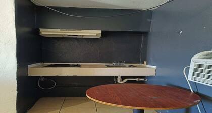 2 Queen Beds with Kitchenette