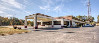 San Petersburgo, VA | Cama tamaño king | Se permite fumar