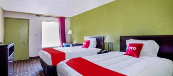 Pensacola FL | 2 Full Bed