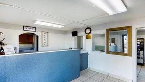 Lobby - 2 Full Bed|Smk|Pensacola FL (Pensacola FL)