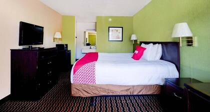 Pensacola FL | King Bed