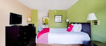 Pensacola FL | Kingsize Bed