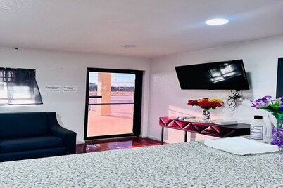 Premium King Bed with Kitchenette