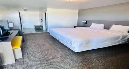 Premium King Bed with Kitchenette
