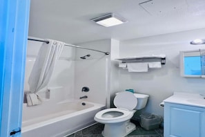 Bathroom - Pearsall TX | 2 Queen Bed (Pearsall TX)
