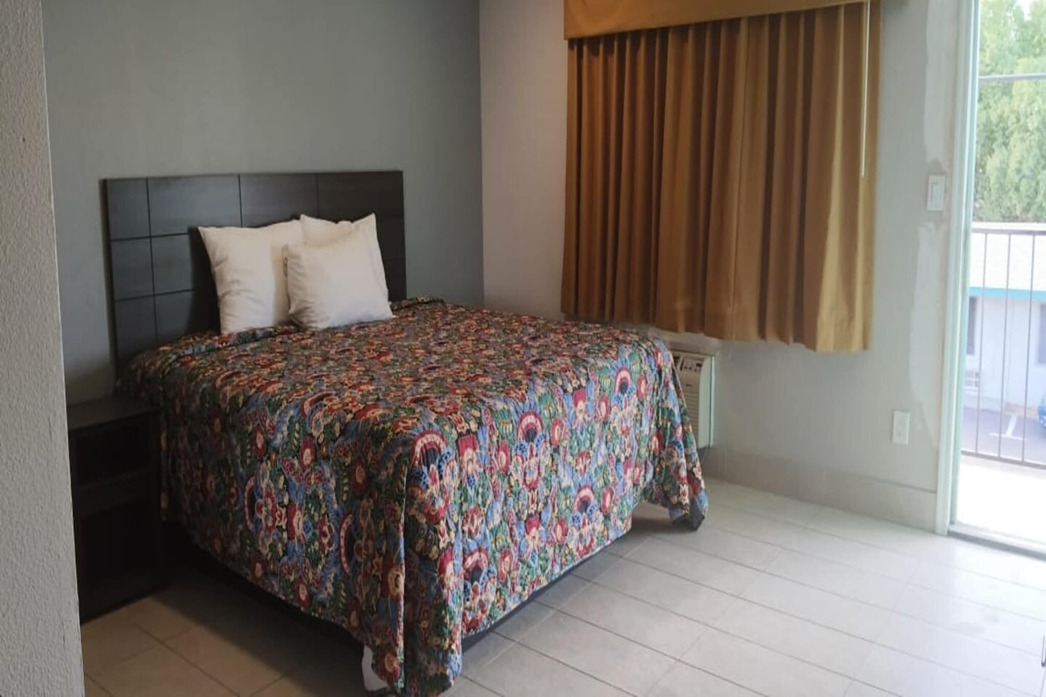 1 bedroom, WiFi (free)