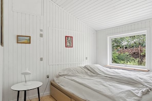 3 bedrooms, iron/ironing board, free WiFi - Holiday Close to Forest, Fjord and Beach (Kulhuse)
