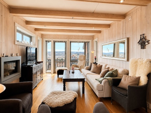 Ski-in/ski-out at Kikut, Geilo – apartment with sauna