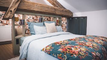 Habitación Deluxe con 1 cama doble o 2 individuales | Caja fuerte y wifi gratis