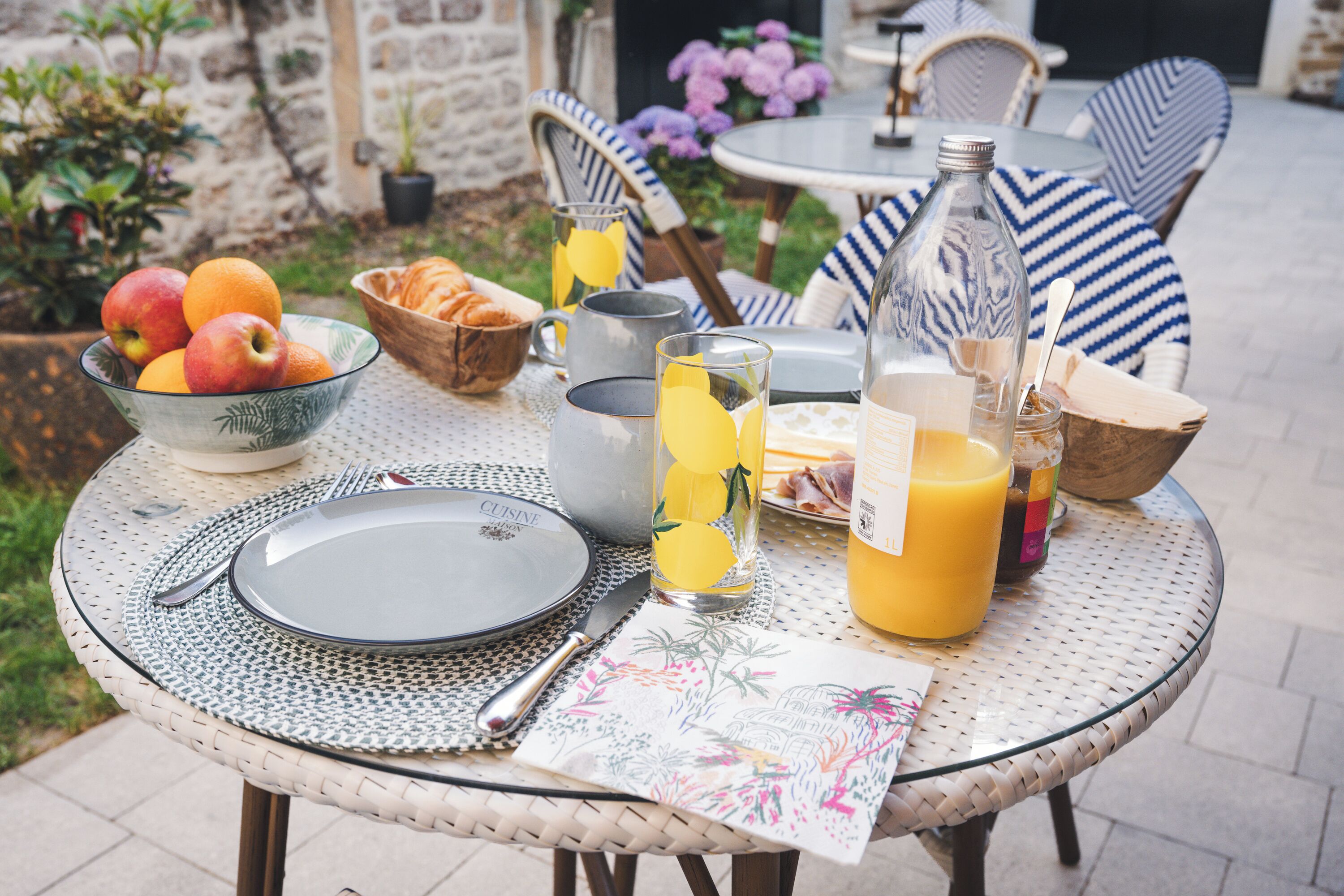 Petit déjeuner buffet compris tous les jours