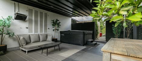 Terassi/patio