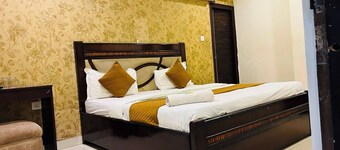 Hotel The Villa By MNG Rooms