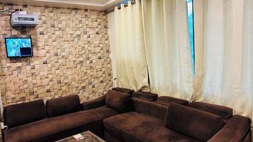 Deluxe Double Room | Interior