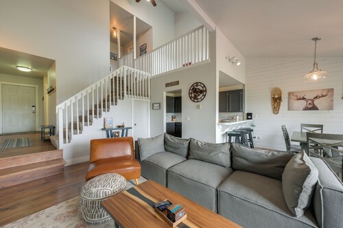 Lake + Mountain Views! Pagosa Springs Getaway
