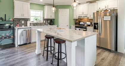 'Crystal's Place' in Lubec, Maine: Family Friendly