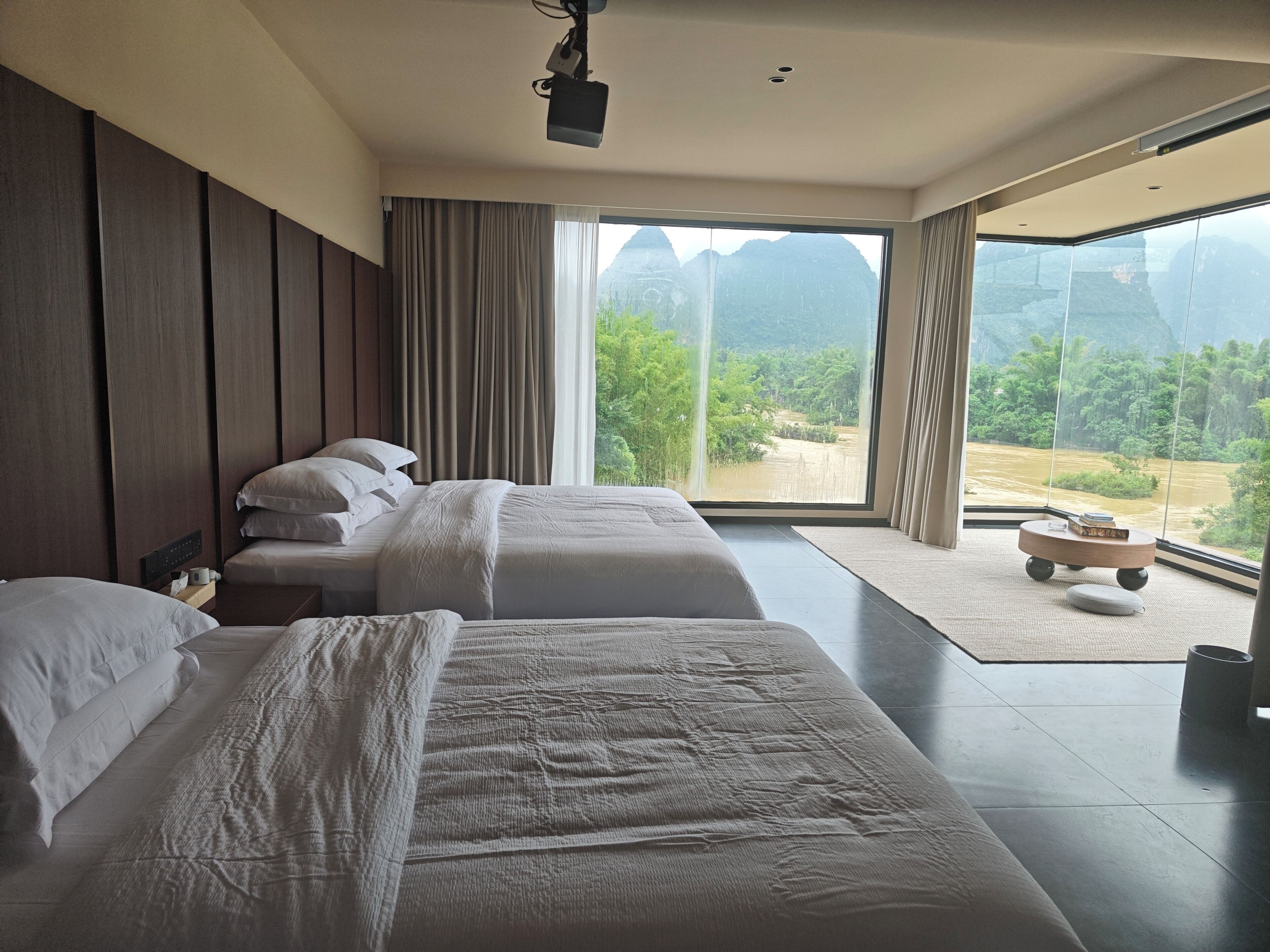 Luxury Twin Room