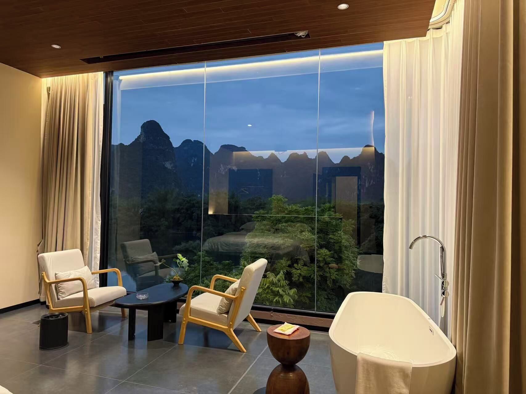 Romantic Double Room