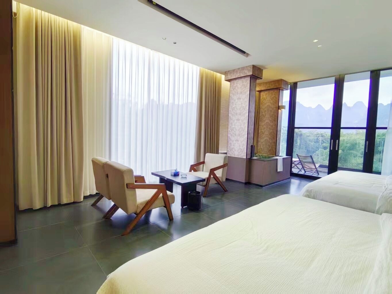 Family Twin Room