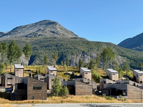 Hemsedal ski in/ski out cabin – modern comfort by the slopes