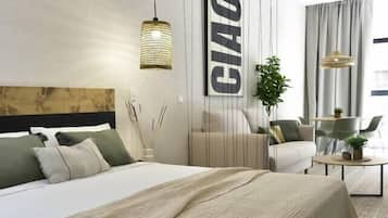 Iron/ironing board, WiFi, bed sheets