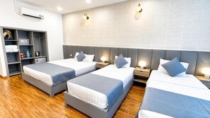 Deluxe-Vierbettzimmer, Stadtblick