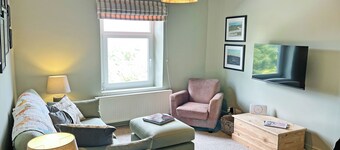 2 bedroom accommodation in Burley Woodhead, near Ilkley