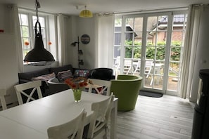 Smart-TV, Kamin