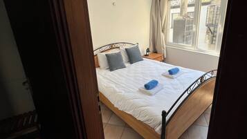 2 bedrooms, internet