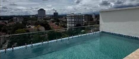 Piscina a l'aire lliure