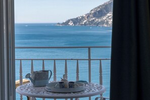 Dining - Villa in Erchie with 4 bedrooms sleeps 8 (Erchie)