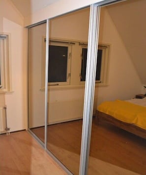 3 Schlafzimmer, Reisekinderbett, kostenloses WLAN