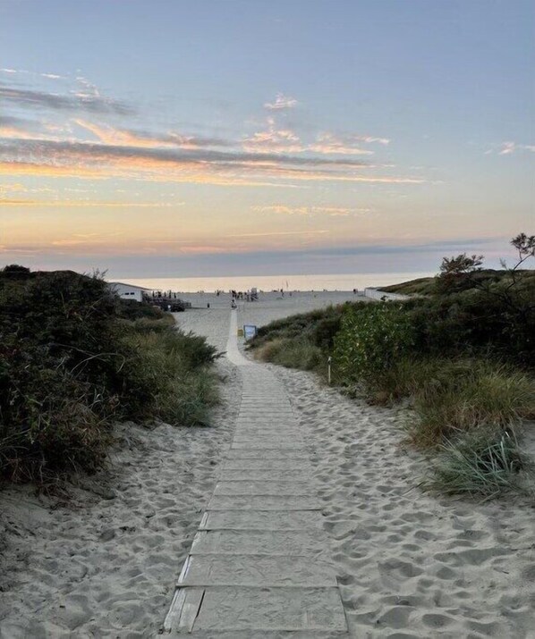 Strand