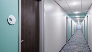 Luokittelematon kuva, 4 kautta 35, painike