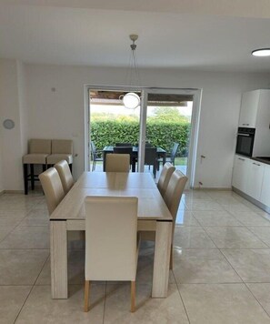 Dining - Stefan's holiday home (Buje)