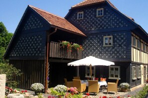 Outdoor dining - Holiday home with 1 bedroom (Großschönau)