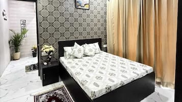 1 bedroom, iron/ironing board, WiFi