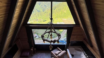Deluxe-Doppelzimmer, Bergblick | Innenbereich
