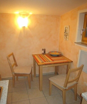 Dining - comfortable and in a unique location (Diera-Zehren)