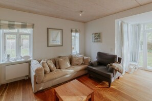 Smart TV, fireplace - Holiday apartment with 2 bedrooms (Norddorf)