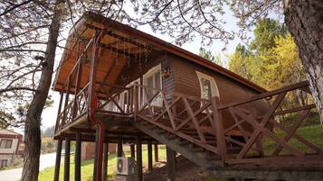 Luxury Bungalow, Mountain View | Terrace/patio